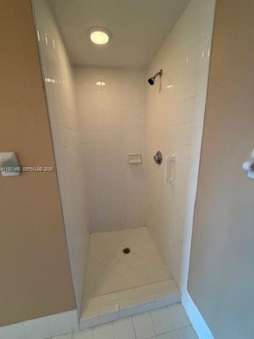 1627 SW 37th Ave 406, Miami, FL 33145