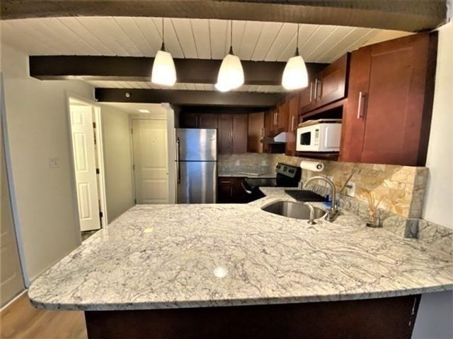 993 Massachusetts Avenue 120, Arlington, MA 02476