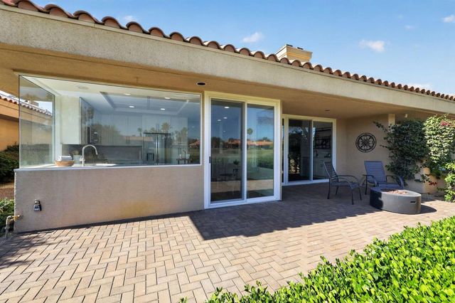 30 Hilton Head Drive, Rancho Mirage, CA 92270