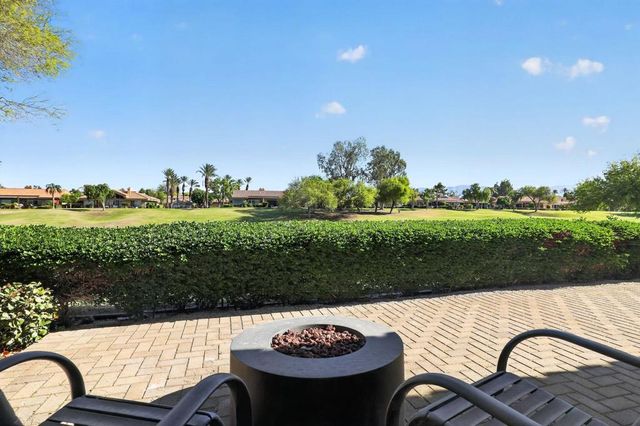 30 Hilton Head Drive, Rancho Mirage, CA 92270