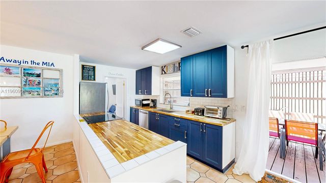 9614 SW 134th Ct, Miami, FL 33186