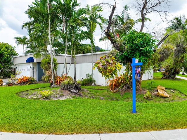 9614 SW 134th Ct, Miami, FL 33186