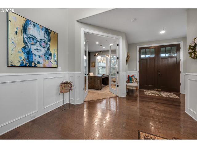 10642 Nw GLENMORE Way, Portland, OR 97229