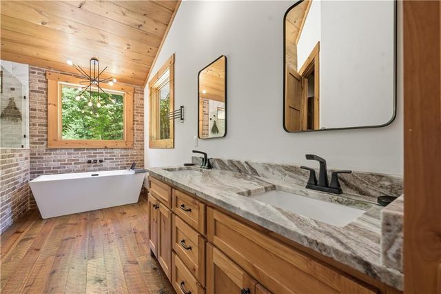 2632 Big Creek Rd, Cherry Log, GA 30522