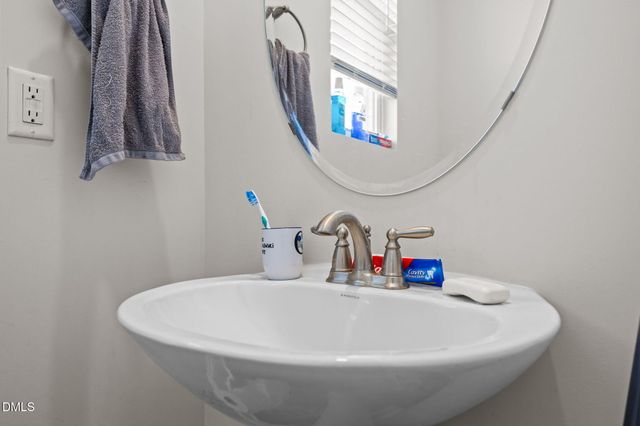 6927 Point Bar Place, Raleigh, NC 27616