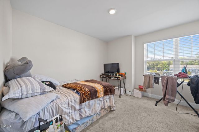 6927 Point Bar Place, Raleigh, NC 27616