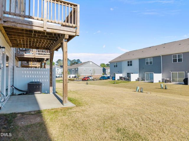 6927 Point Bar Place, Raleigh, NC 27616