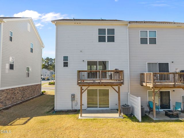 6927 Point Bar Place, Raleigh, NC 27616