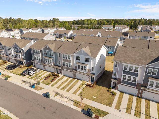 6927 Point Bar Place, Raleigh, NC 27616