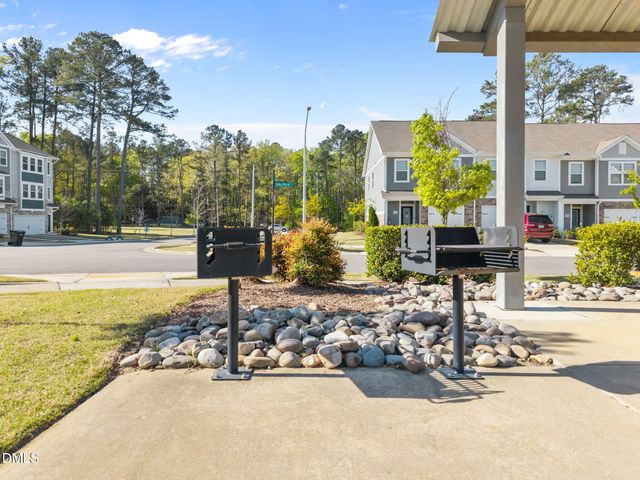 6927 Point Bar Place, Raleigh, NC 27616