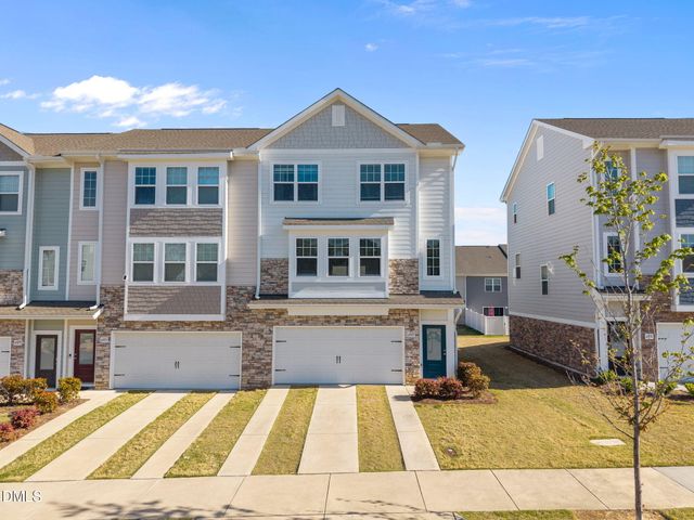 6927 Point Bar Place, Raleigh, NC 27616