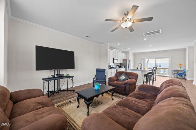 6927 Point Bar Place, Raleigh, NC 27616