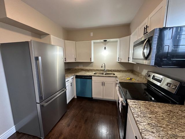 30 Berkshire Court, Hamilton, OH 45013