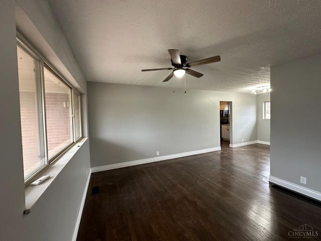 30 Berkshire Court, Hamilton, OH 45013