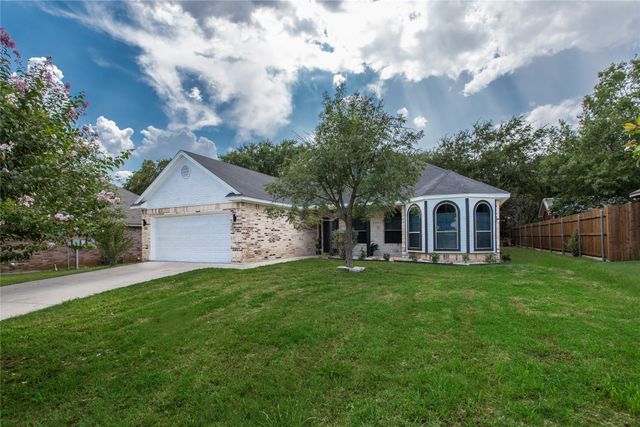 840 Andi Way, Weatherford, TX 76086