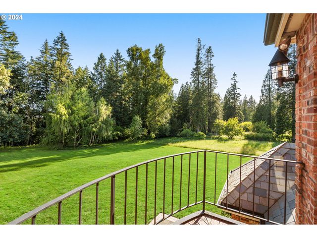 30000 Sw 35TH Dr, Wilsonville, OR 97070