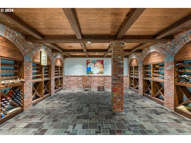 30000 Sw 35TH Dr, Wilsonville, OR 97070