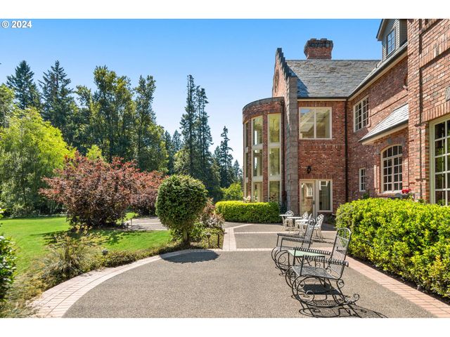 30000 Sw 35TH Dr, Wilsonville, OR 97070