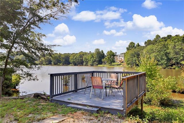 2048 Reserve Parkway, Mcdonough, GA 30253