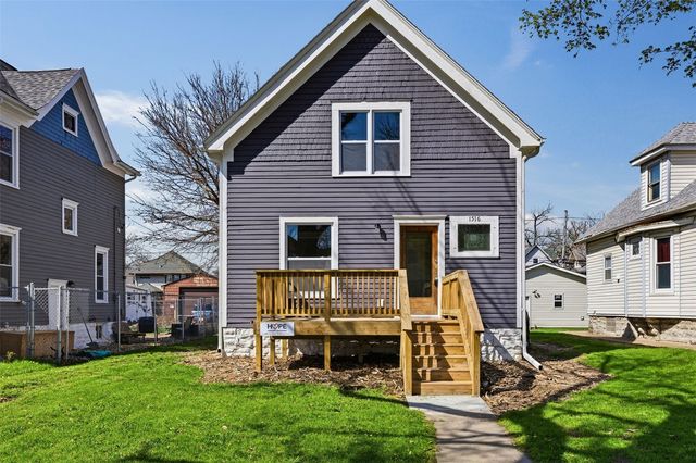 1516 6th Avenue SE, Cedar Rapids, IA 52403