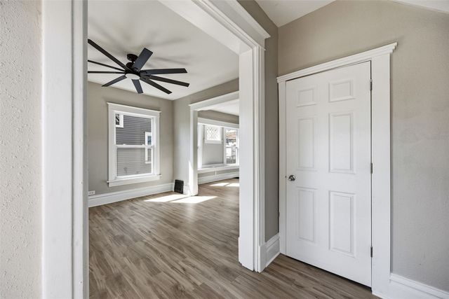 1516 6th Avenue SE, Cedar Rapids, IA 52403