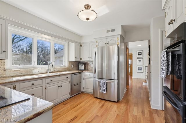 22733 S Woodland Road, Shaker Heights, OH 44122