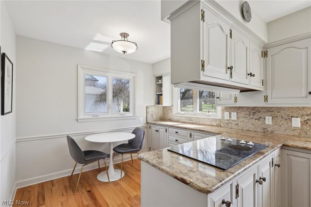 22733 S Woodland Road, Shaker Heights, OH 44122