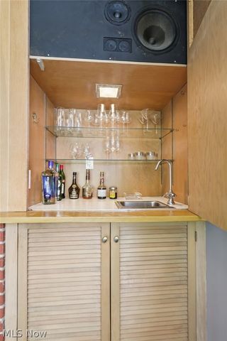 22733 S Woodland Road, Shaker Heights, OH 44122