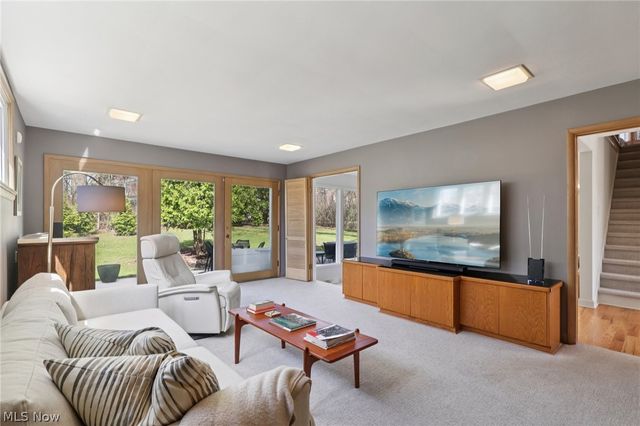 22733 S Woodland Road, Shaker Heights, OH 44122