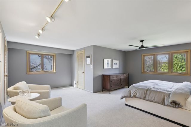 22733 S Woodland Road, Shaker Heights, OH 44122