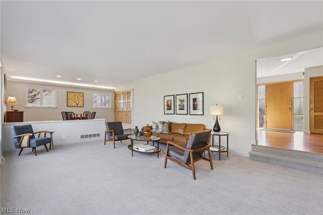 22733 S Woodland Road, Shaker Heights, OH 44122