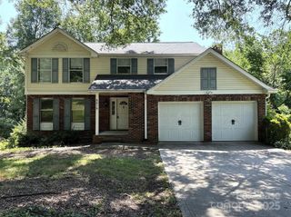 6616 Wannamaker Lane, Charlotte, NC 28226