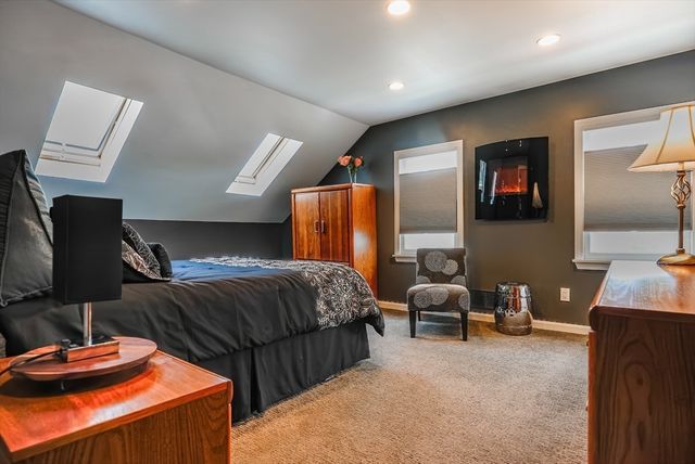 217 Brayton Ave, Fall River, MA 02721