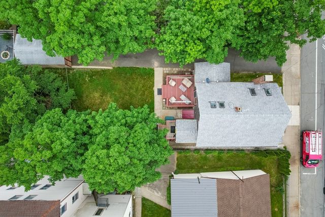 217 Brayton Ave, Fall River, MA 02721