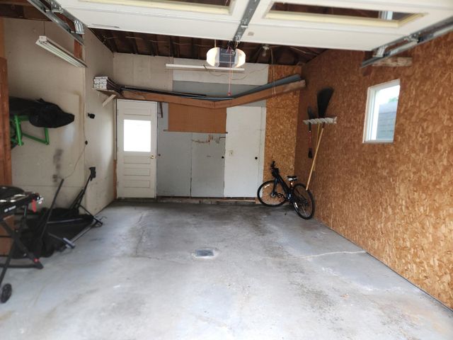 4076 Marlyn Avenue, Saginaw, MI 48603