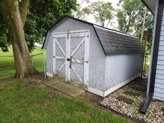 4076 Marlyn Avenue, Saginaw, MI 48603