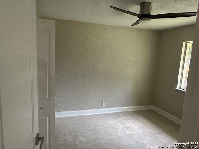 7011 FOREST MOSS ST, San Antonio, TX 78240