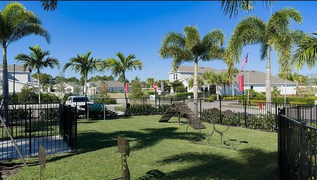 653 SE Ranch Oak Circle, Port St. Lucie, Port St Lucie, FL 34984