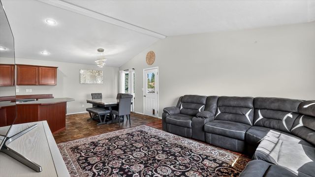 8021 E Central Ave, Spokane, WA 99217