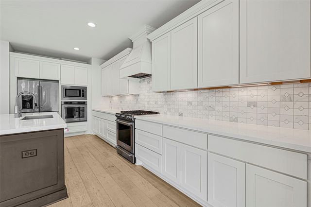 32703 Warbler Court, Fulshear, TX 77441