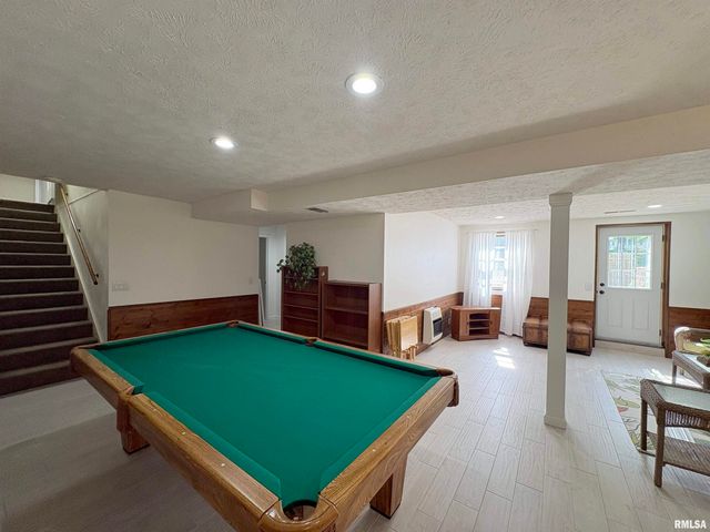 311 WHISPERING OAKS Drive, Germantown Hills, IL 61548