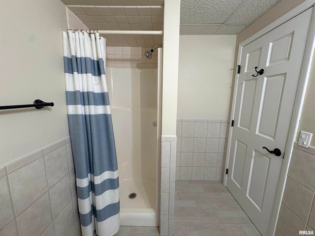 311 WHISPERING OAKS Drive, Germantown Hills, IL 61548