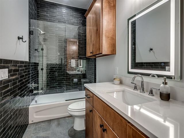 14908 Cumberland Falls Drive, Jones, OK 73049