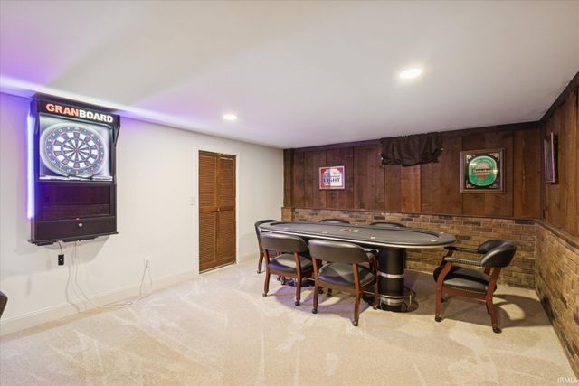 11837 Bowman Drive, Mishawaka, IN 46545