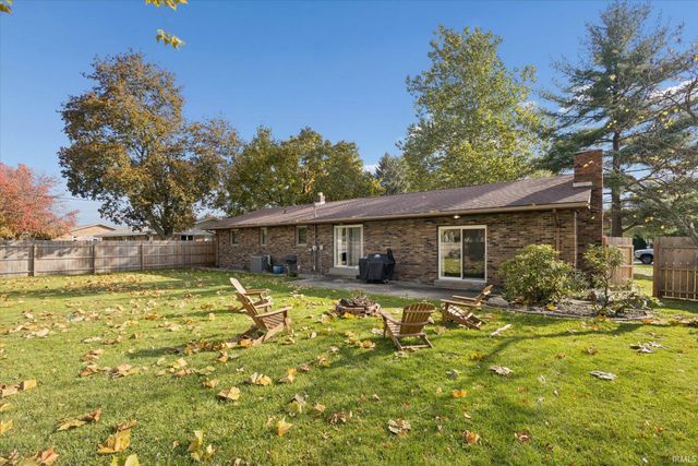 11837 Bowman Drive, Mishawaka, IN 46545