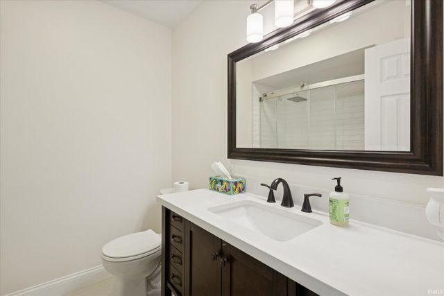 11837 Bowman Drive, Mishawaka, IN 46545