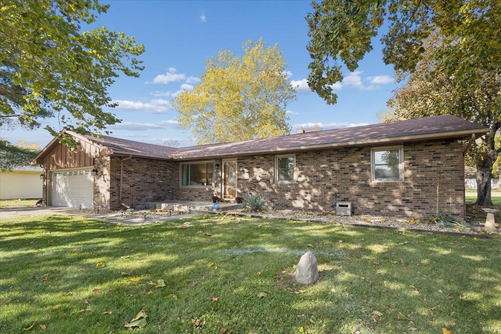 11837 Bowman Drive, Mishawaka, IN 46545