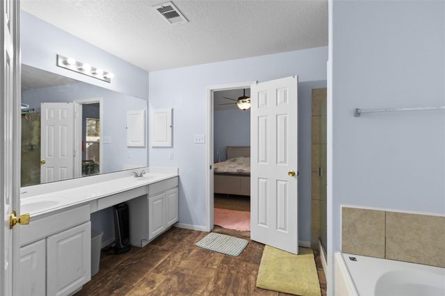 16882 Blackberry Lily Lane, Conroe, TX 77385