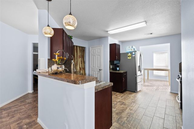 16882 Blackberry Lily Lane, Conroe, TX 77385