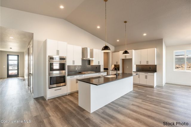 11009 E 36TH DR, Spokane Valley, WA 99206